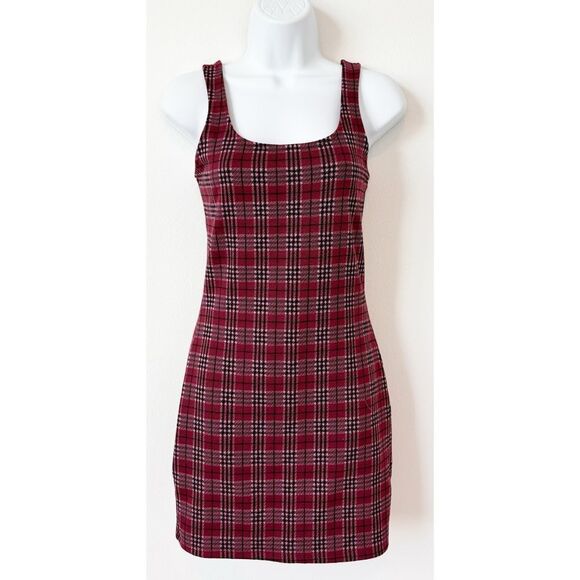 Forever 21 Dresses & Skirts - NWT Forever 21 Red Burgundy Plaid Tank Dress Size Small